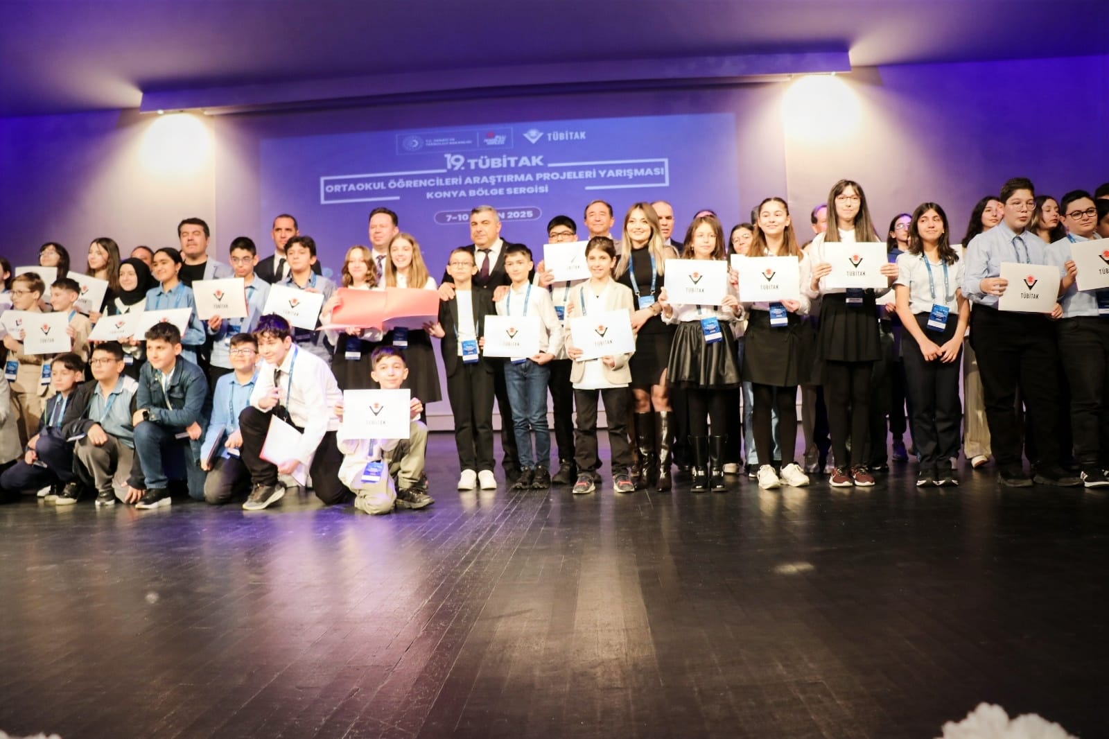 51181911 9F40 43Ef Bb45 Cc4569E3307E