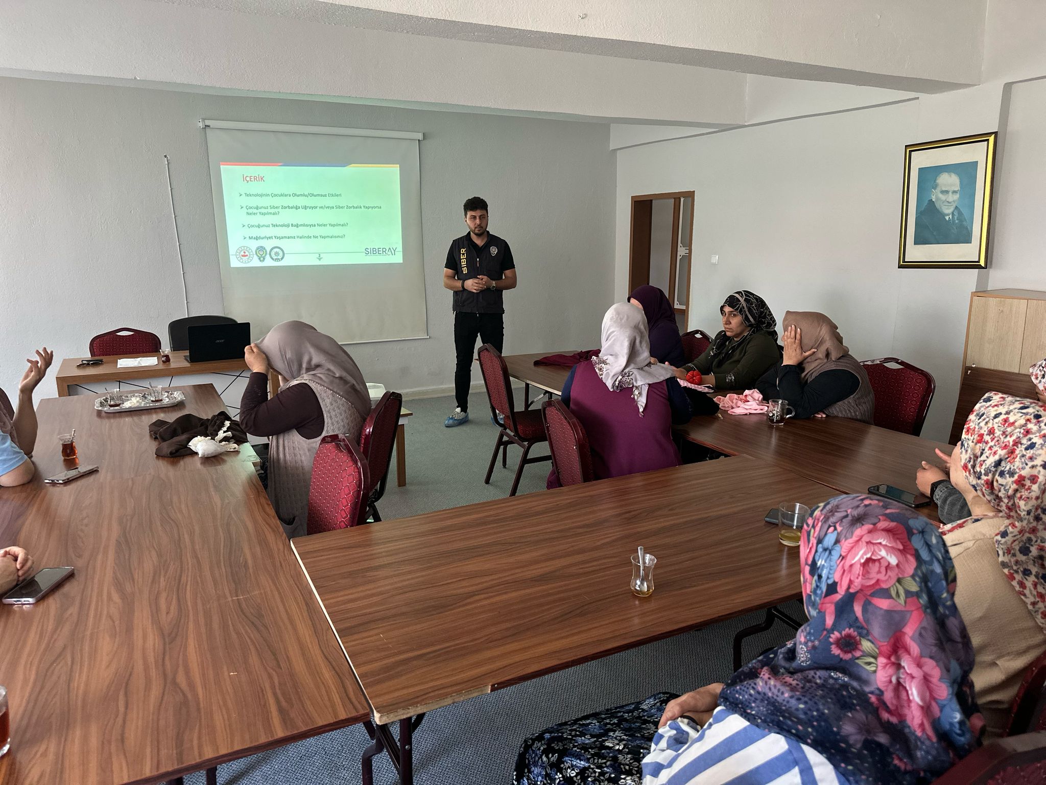 Emniyet Bülten 7 Foto 8