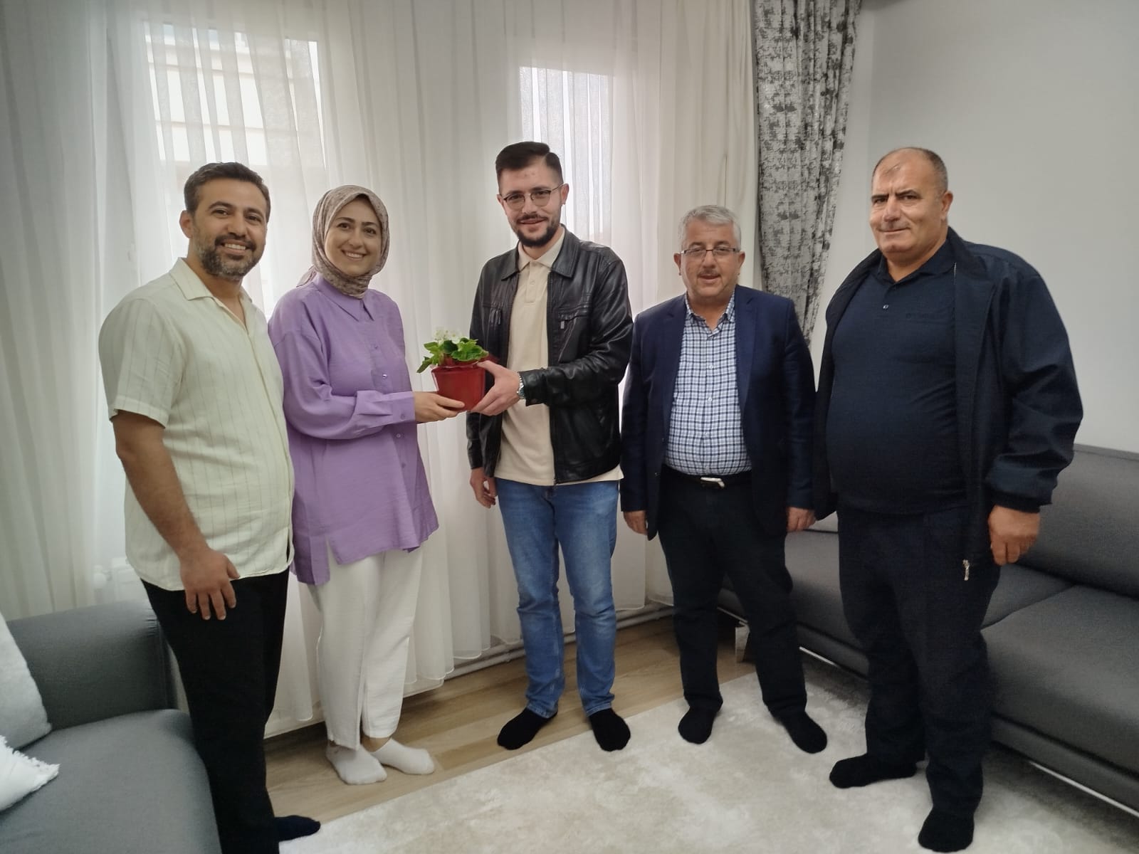 05Faf690 A704 4320 B72D B3110881A423