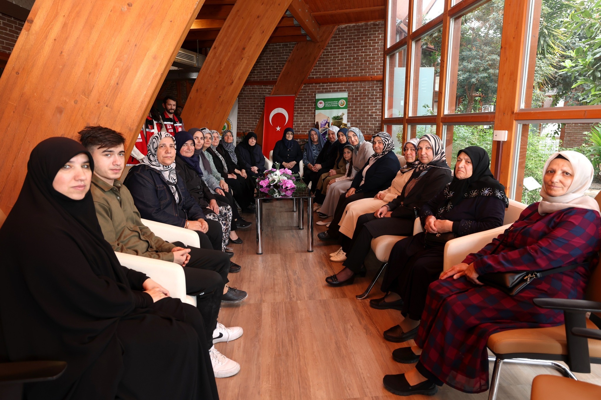 492809907 1078907000939112 8902236569538348854 N