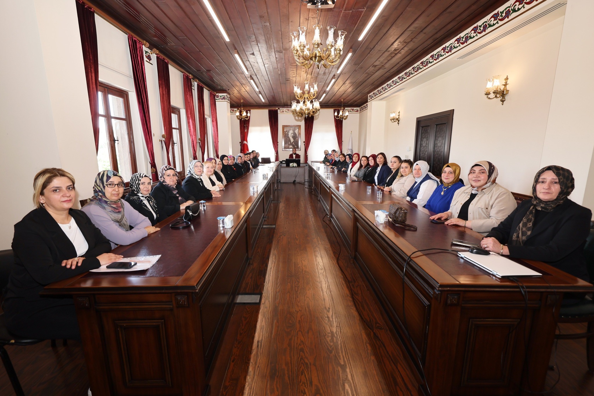 494960984 1076279767868502 1691431434702353203 N