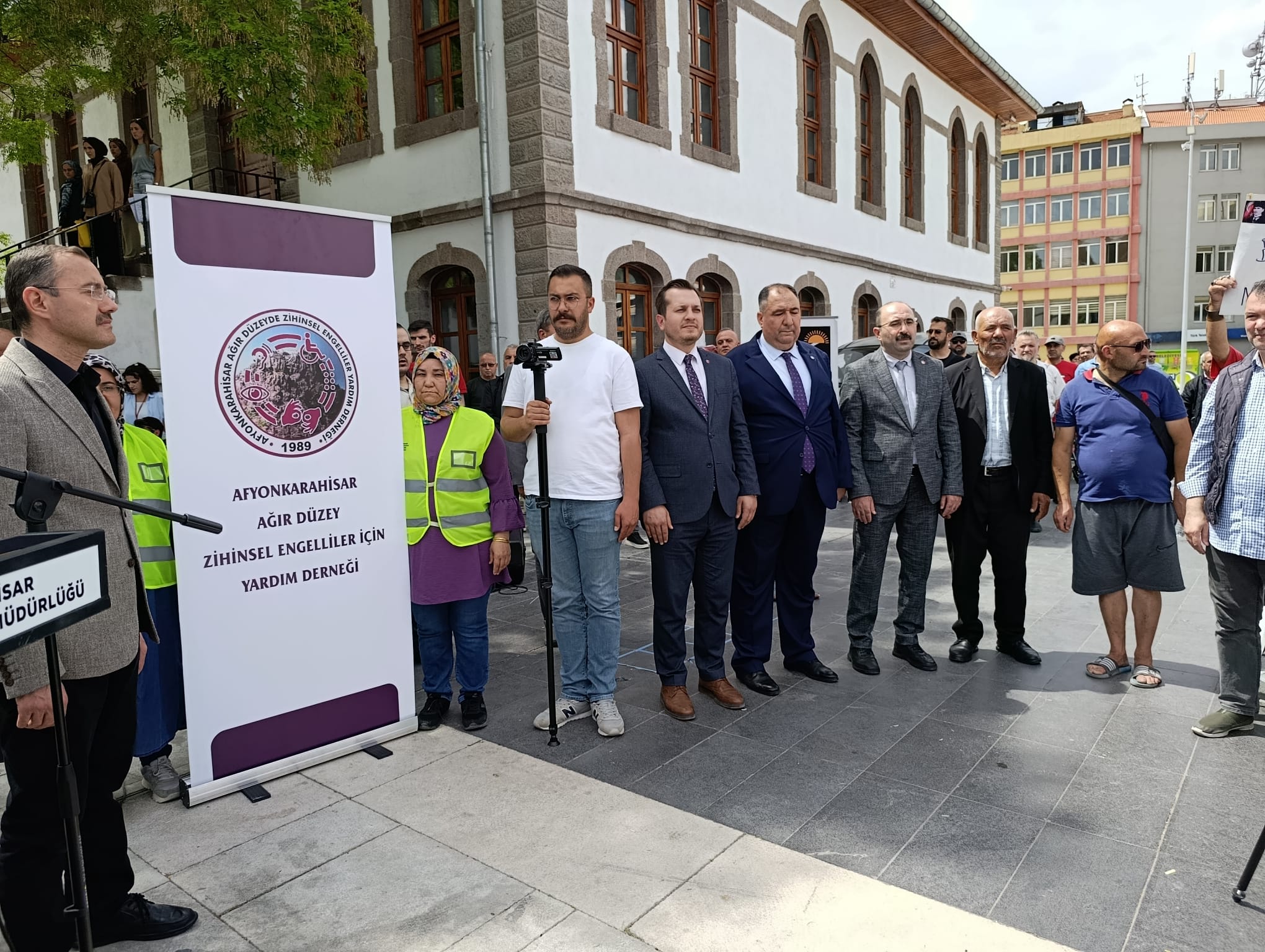 9Fe1A0D4 837D 48B8 Ba79 Cce8288E701E