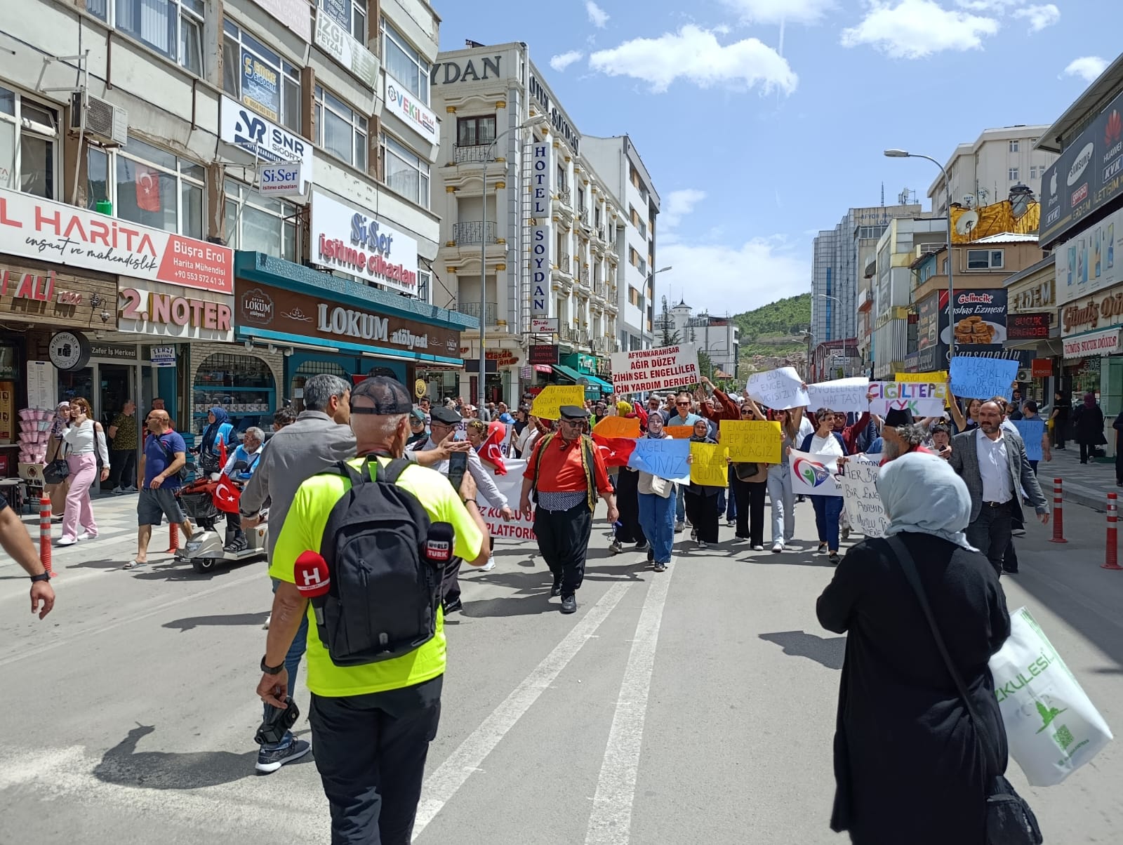 A49C44F8 A952 44E5 B15D E93Df737F3B4