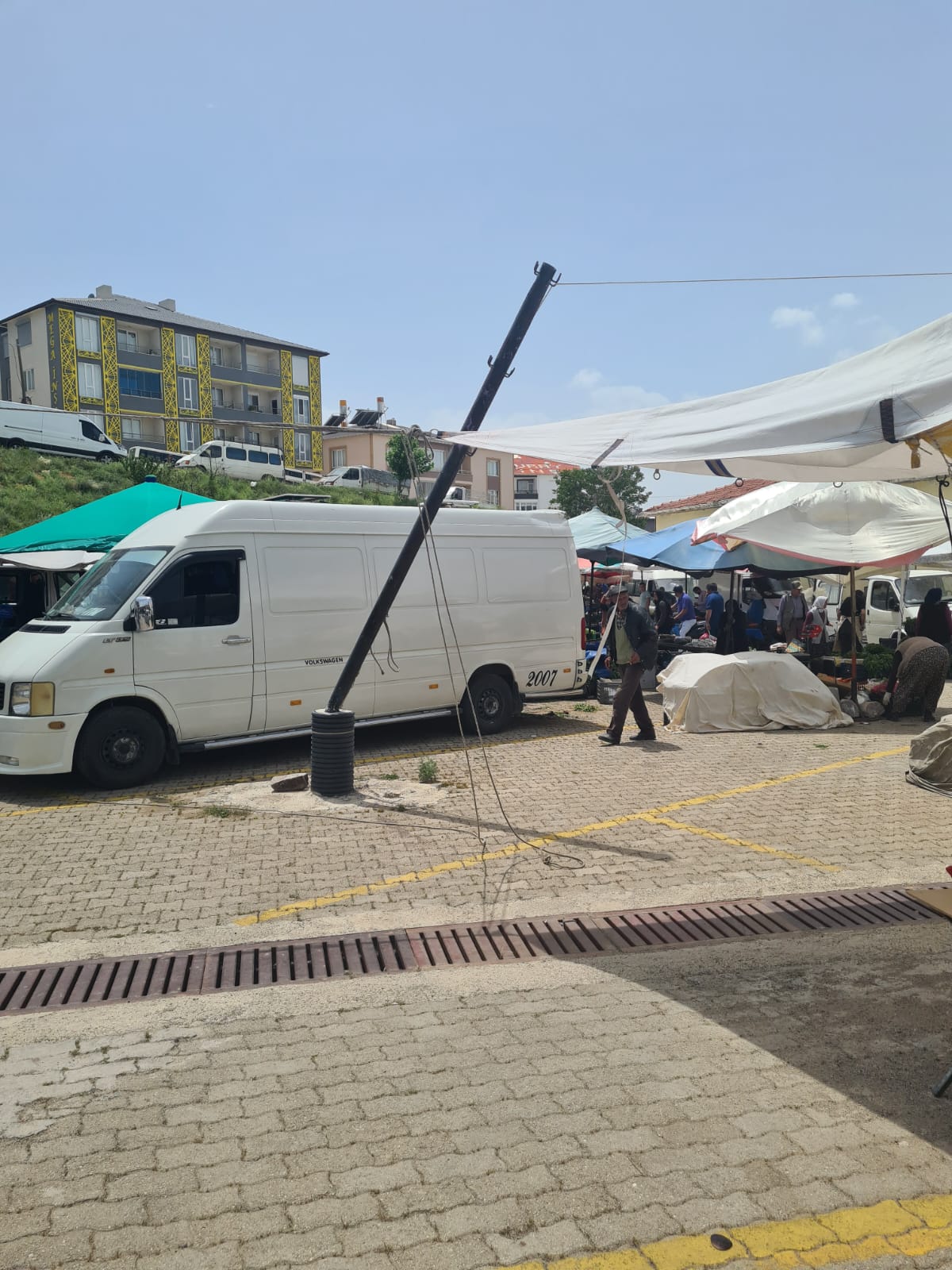 E6D13708 63B8 4Ff9 847E D75A42571A44