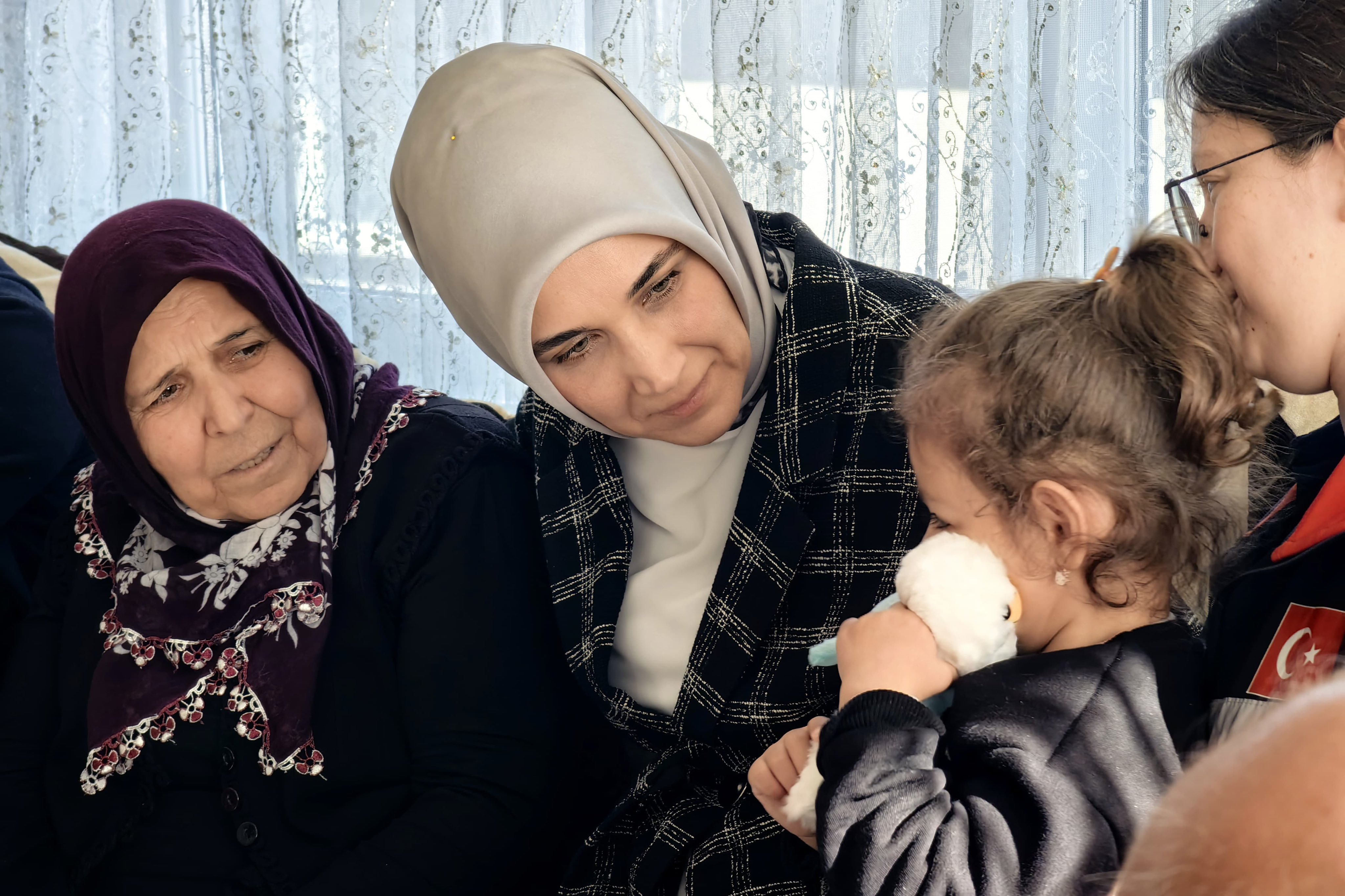 Gq I L G Vk W Y A A4 Y U