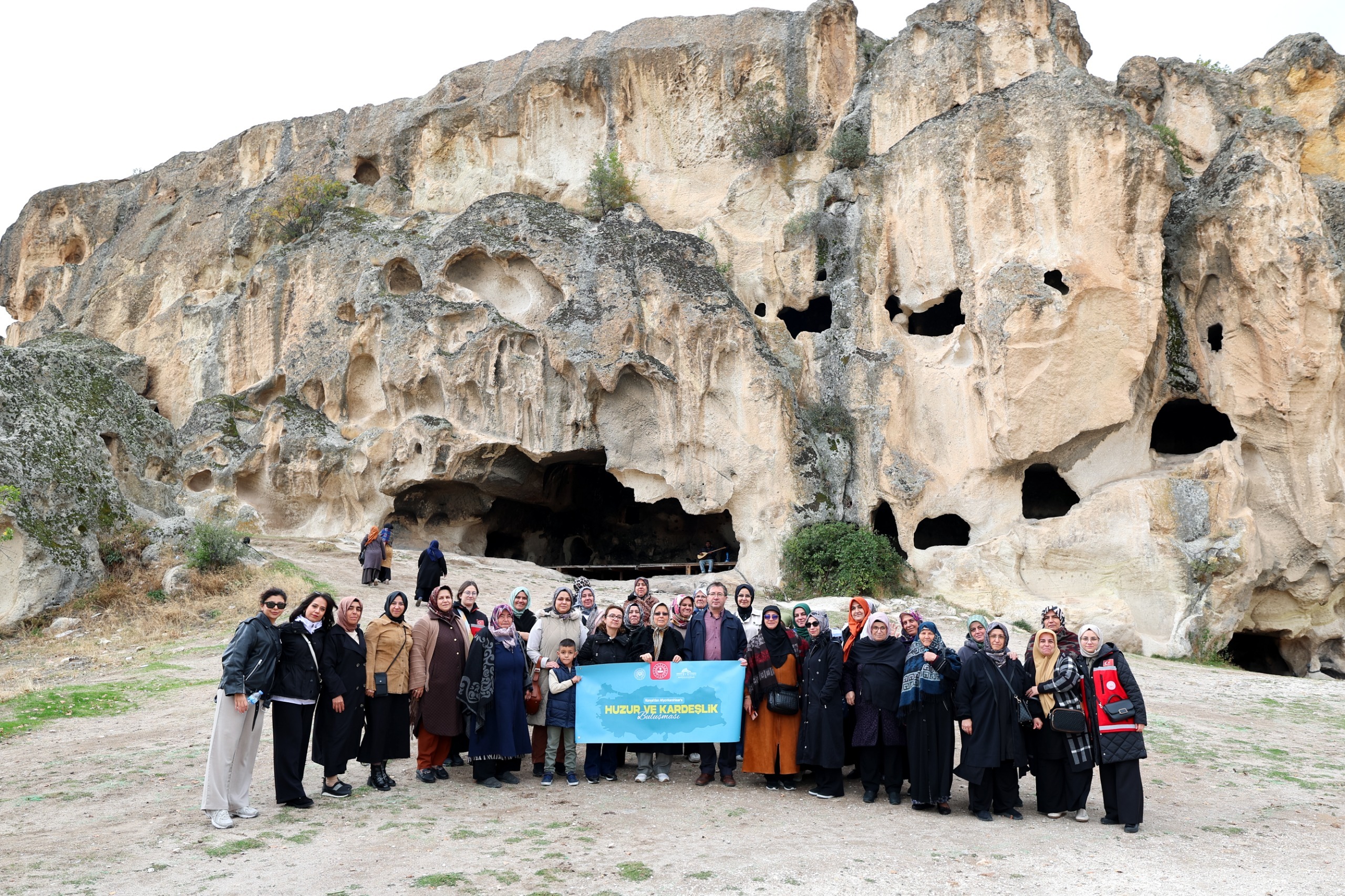 111C9E24 03F8 4F9D B7B2 761D4Bbf8E3B