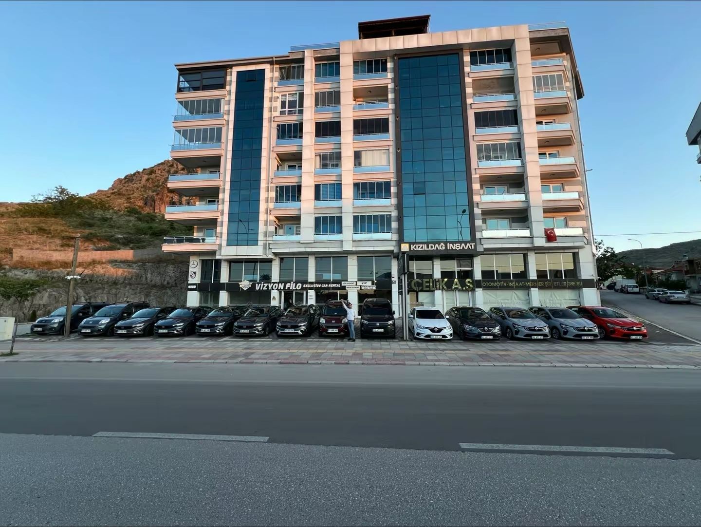 52D099E5 4013 4999 B4De E16B7Cd4A531