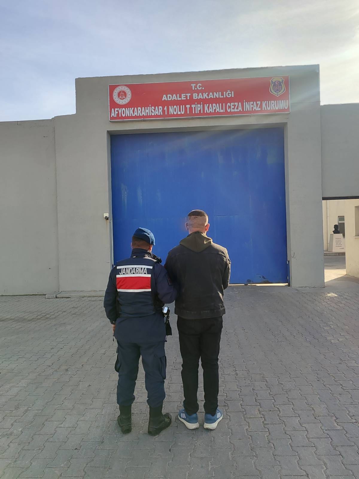 6E9E3857 353B 44A7 8514 510B2Cbb8E9A