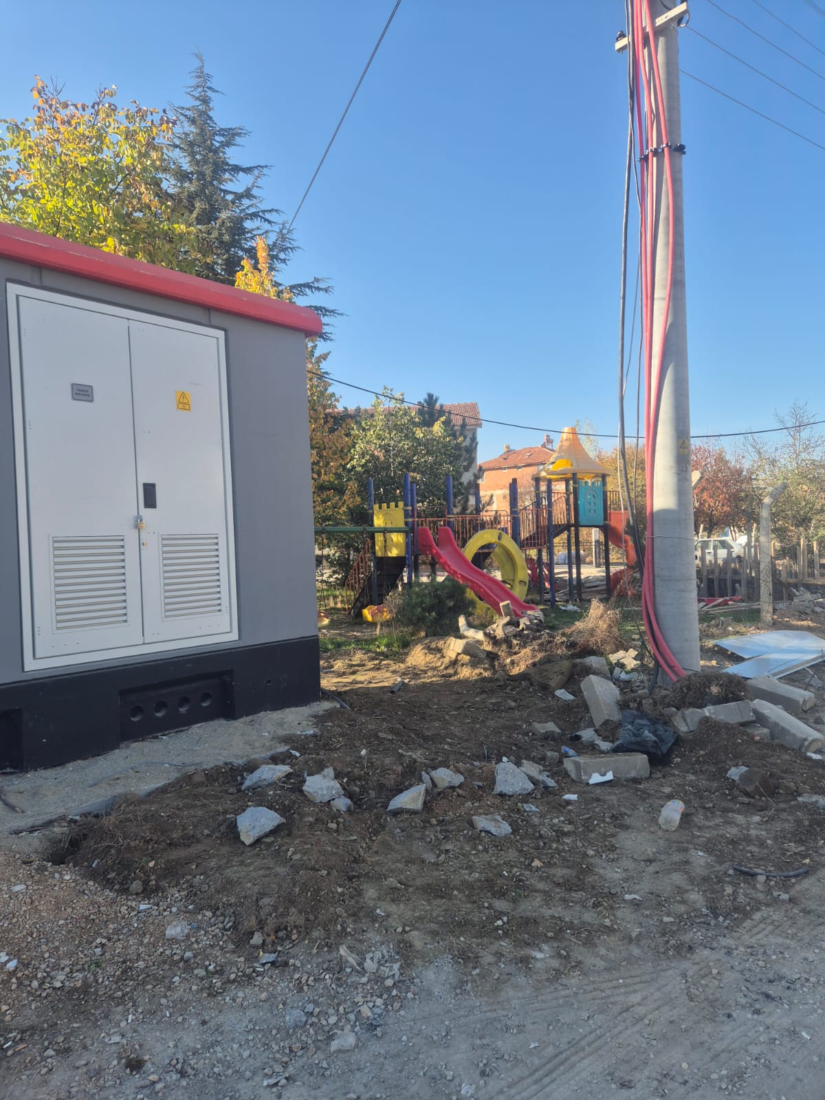 7698A2D1 6Fbb 407F A8E2 20C0Ce8432Cd