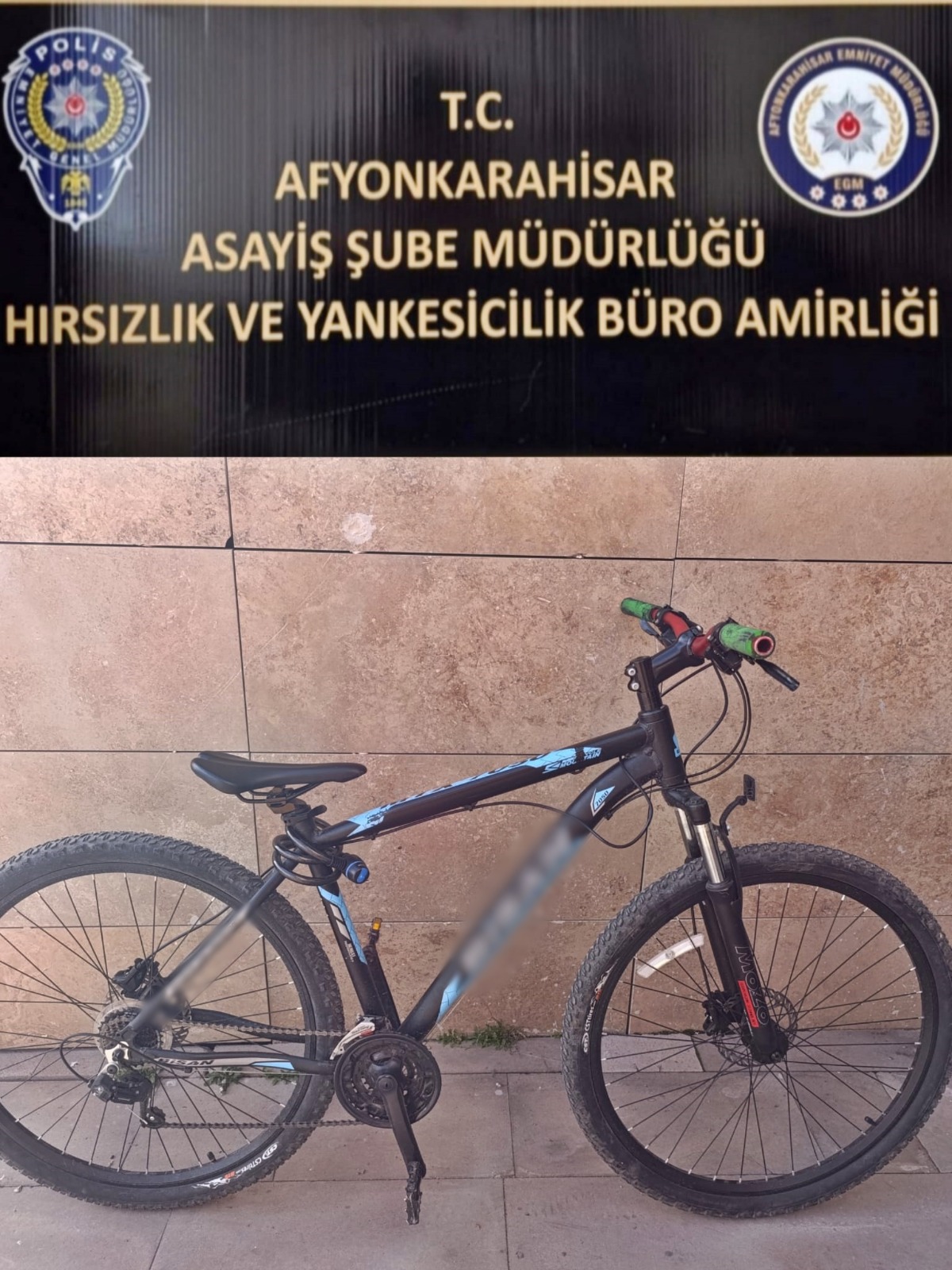 225B6A3A 086B 40D8 Bdac 278149C17B04