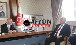 AK Parti il yönetimi ve merkez ilçe yönetimi İGM Başkanı Mehmet Siper"i ziyaret etti