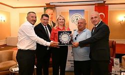 Başkan Veysel Topçu, Akdeniz Belediyeler Birliği Encümen Üyeliğine Seçildi