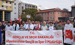  Yürüyüşe Gençlerden Büyük Destek