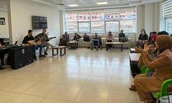 Öğrencilerden Asırlık Çınarlara Anlamlı Etkinlik 