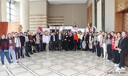 "SONBAHARA VEDA" FESTİVALİ ÖĞRENCİLERE DESTEK OLDU