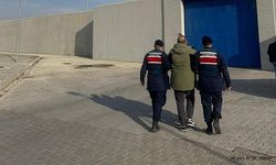 Aranan Şahıs Jandarma Operasyonuyla Yakalandı