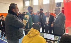 Sinanpaşa Spor Salonu"nda Yapılan Yetenek Taramalarına Yoğun Katılım