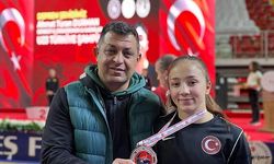 Sivas"ta Düzenlenen U23 Kadınlar Türkiye Şampiyonası"nda Afyonkarahisarlı Sporculardan Tarihi Başarı!