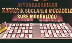 Emniyet Operasyonuyla Uyuşturucu Tacirleri Çökertildi: 839 Hap Ele Geçirildi