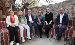 Vali Yiğitbaşı, Yönetim Kurulu Üyeleriyle Frig Vadisi'nin İncisi Ayazini Köyü'nü Ziyaret Etti