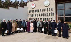 Vali Yiğitbaşı, Şehit Anneleriyle Anneler Günü'nü Kutladı