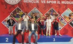 19 Mayıs Satranç Müsabakaları Sona Erdi