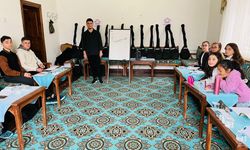 Emirdağ Kültür Evi’nde Saz Kursu Başladı