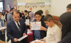 KAYMAKAM DURU, BİLGİ YARIŞMASINA KATILDI