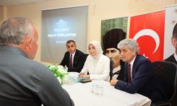 Vali Yiğitbaşı Kızılören İlçesinde Vatandaşları Dinledi