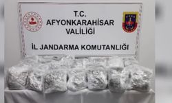 17 Kilogram Skunk Ele Geçirildi, 3 Şüpheli Tutuklandı