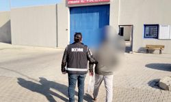 Dolandırıcılık ve Sahtecilik Suçlarından 3 Aranan Şahıs Yakalandı.!