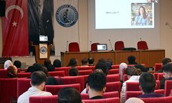 İİBF’de Yurtdışındaki Kariyer İmkanlarına Dair Webinar Düzenlendi