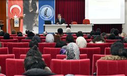 Prof. Dr. Demir, “Terimlerin Akademik Öğrenme Üzerindeki Etkileri”ni Anlattı