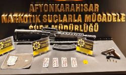 Uyuşturucu ve Silah Operasyonu: 4 Şüpheli Gözaltında