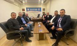 SAĞLIK-SEN: "BAŞHEKİMİMİZİ ALKIŞLIYORUZ"