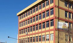 Afyon’da PTT Şokta: Başmüdürlük Gitti, Yetmedi Şubelerde mi Kapatılıyor?