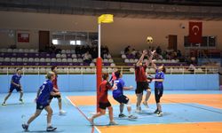 Gençler ve Yıldızlar Korfbol Müsabakaları Başladı