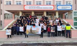 Jandarma 800 öğrenciye seminer düzenledi.!