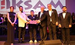 AKSAM’DAN 15. YILINA ÖZEL UNUTULMAYAN ŞARKILAR KONSERİ