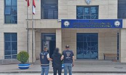 39 Suç Kaydıyla Aranıyordu! Afyon Polisi 22 Yıllık Firariyi Yakaladı.!