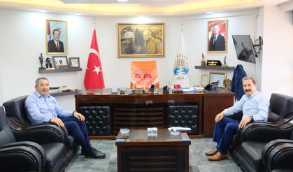 Tarlacı, Yeni Başkan Topçu'yu Ziyaret Etti