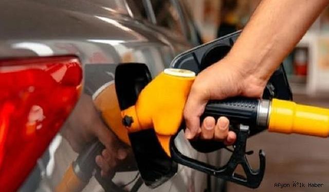 Pompa Fiyatlarında Sürpriz Düşüş: Benzin ve Motorin Fiyatları İndi!