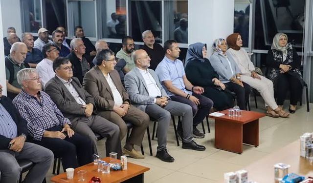Ak Parti Merkez İlçe Teşkilat Çalışmaları Değerlendirildi