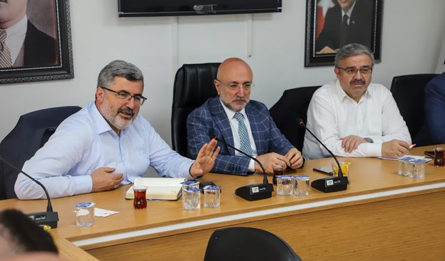 AK Parti İl Başkanlığı, Ziraat Odası Başkanlarıyla Tarım Konulu Toplantı Düzenledi