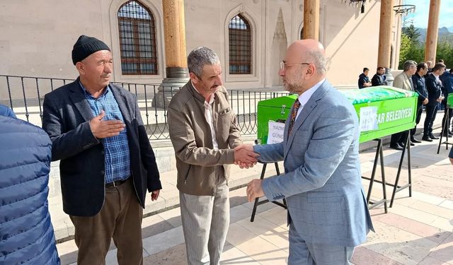 Ak Parti İl Başkanı Şahin, Cenaze Namazında Başsağlığı Diledi