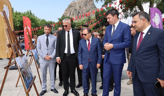 Şanlı Destanın Yıl dönümünde Aziz Şehitlerimiz Unutulmadı