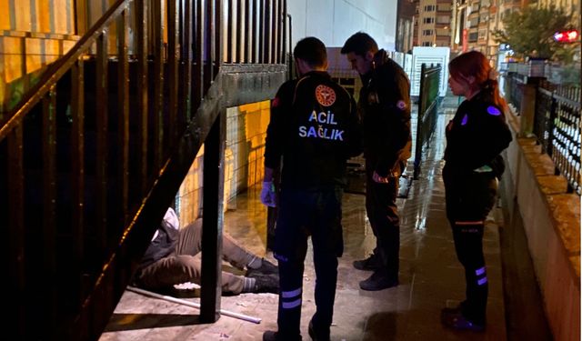 Gündüz Dilenip, Gece Demleniyor.!