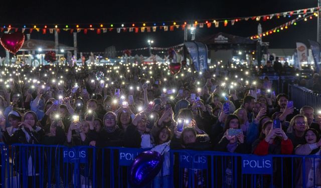 GASTRO AFYON´UN İKİNCİ GÜNÜNDE COŞKU ZİRVEYE ÇIKTI