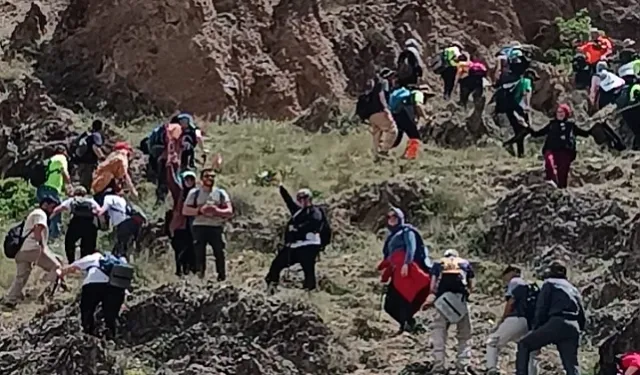 Karacaören'in Saklı Cenneti Büyüledi