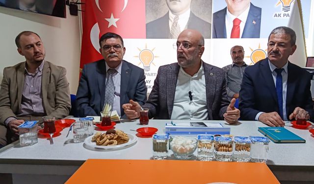 AK PARTİ’DE İLÇE DANIŞMA MECLİSLERİNİN ADRESİ ÇAY VE SULTANDAĞI OLDU